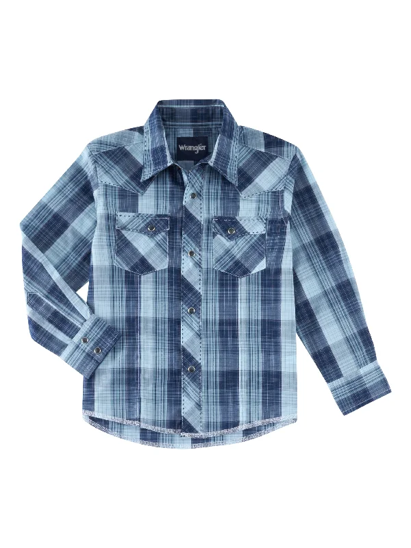 Men’s modern business button-up shirt -Boy's Wrangler Snap Front Shirt #112318699