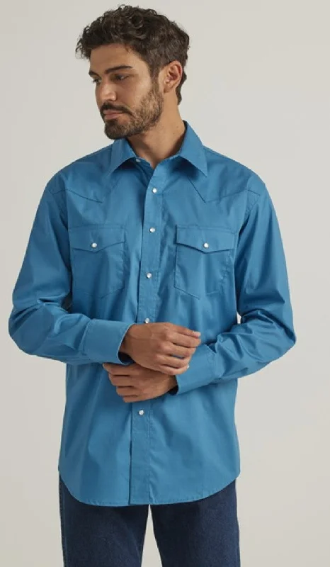 Men’s office short sleeve plaid shirt -Men's Wrangler Wrinkle Resist Snap Front Shirt #112337451